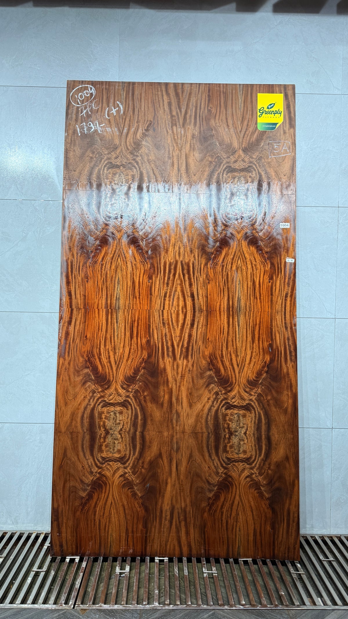 DESIGNER NATURAL VENEER