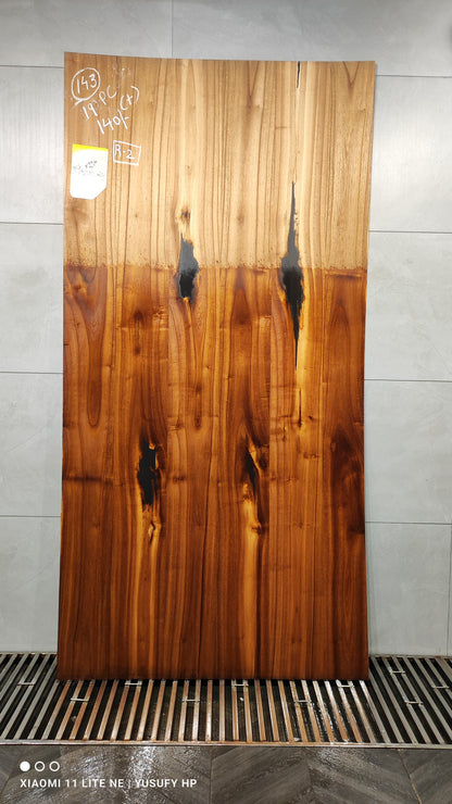 NATURAL VENEER
