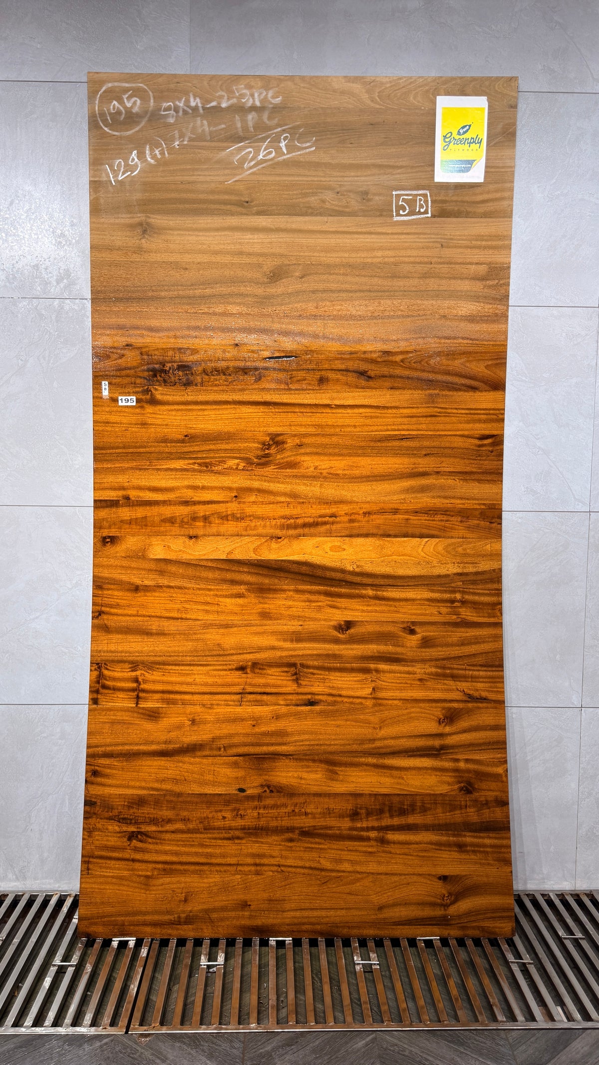 NATURAL VENEER