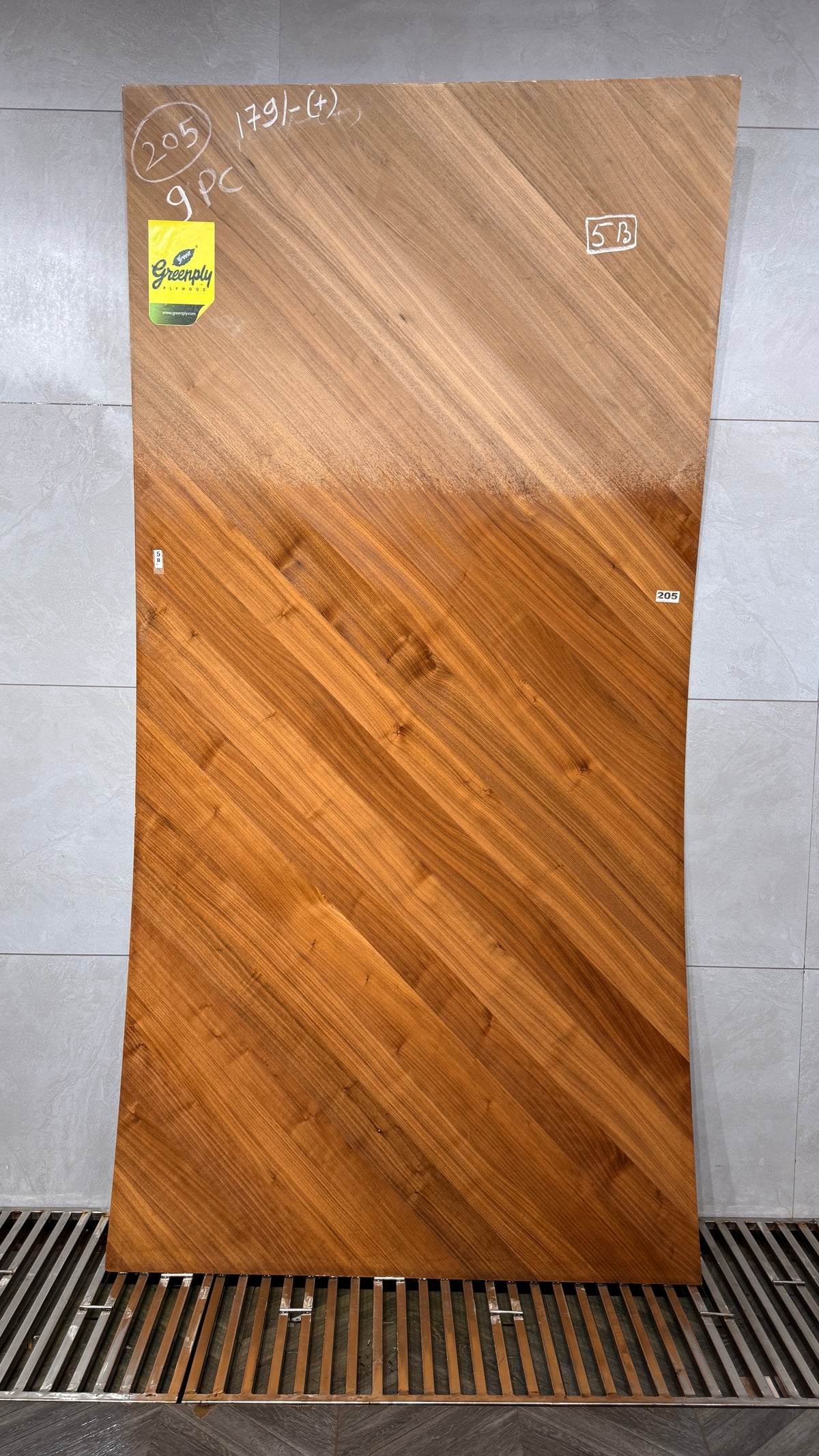 DESIGNER NATURAL VENEER