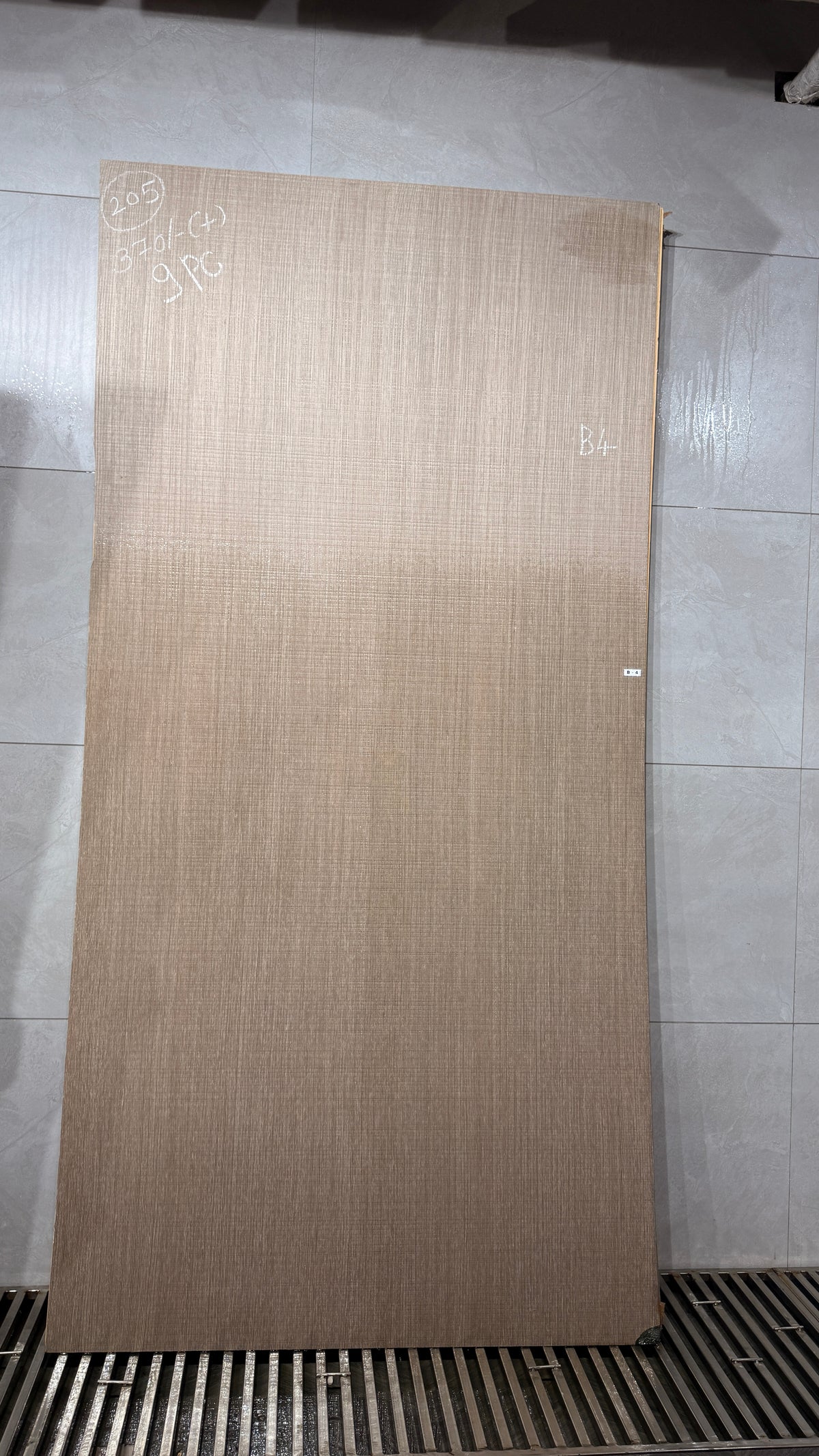 HYBRID NATURAL VENEER