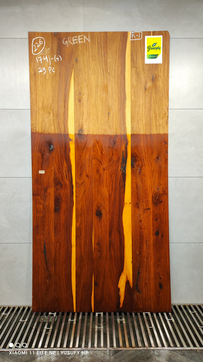 NATURAL VENEER