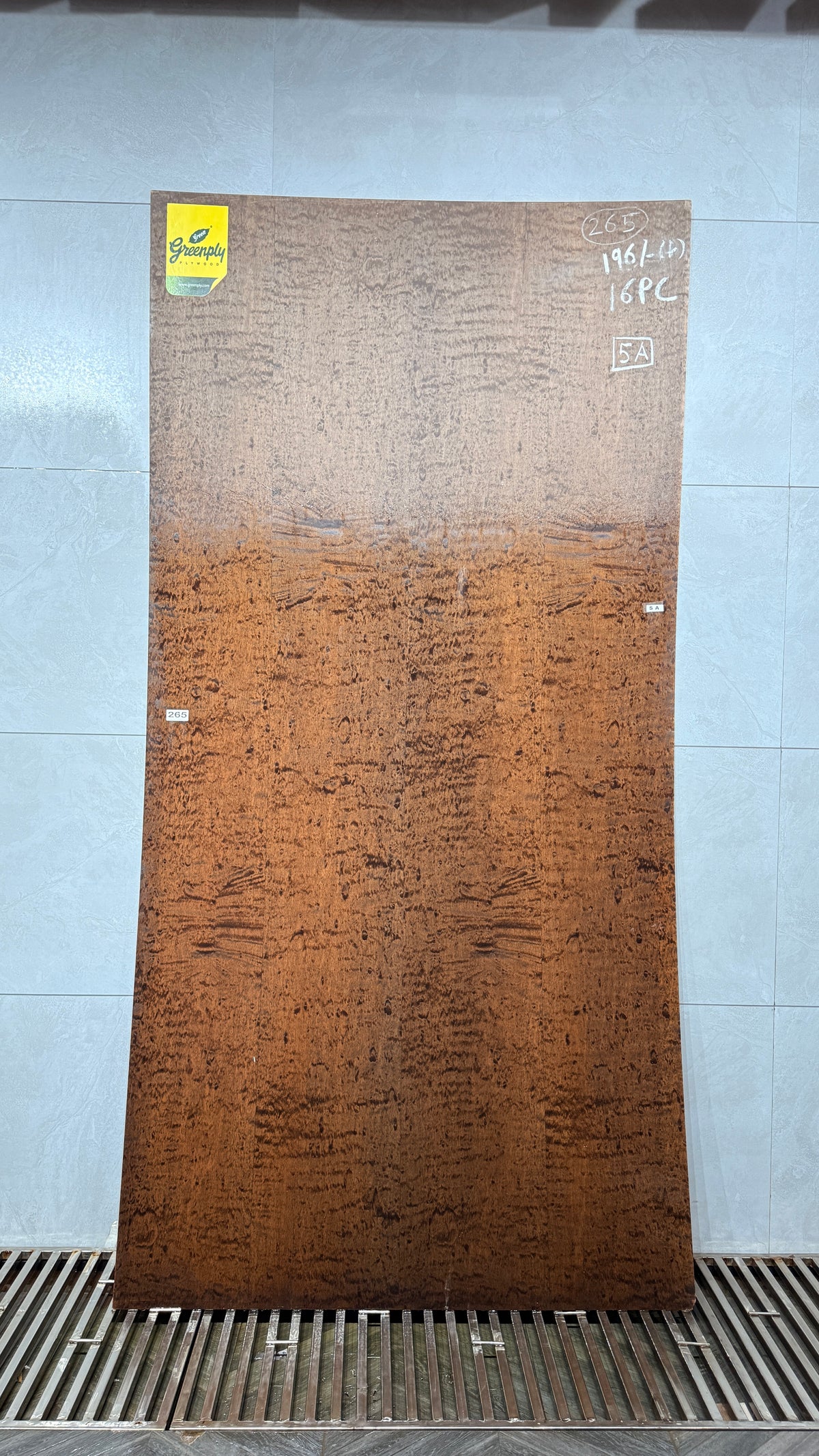 NATURAL VENEER