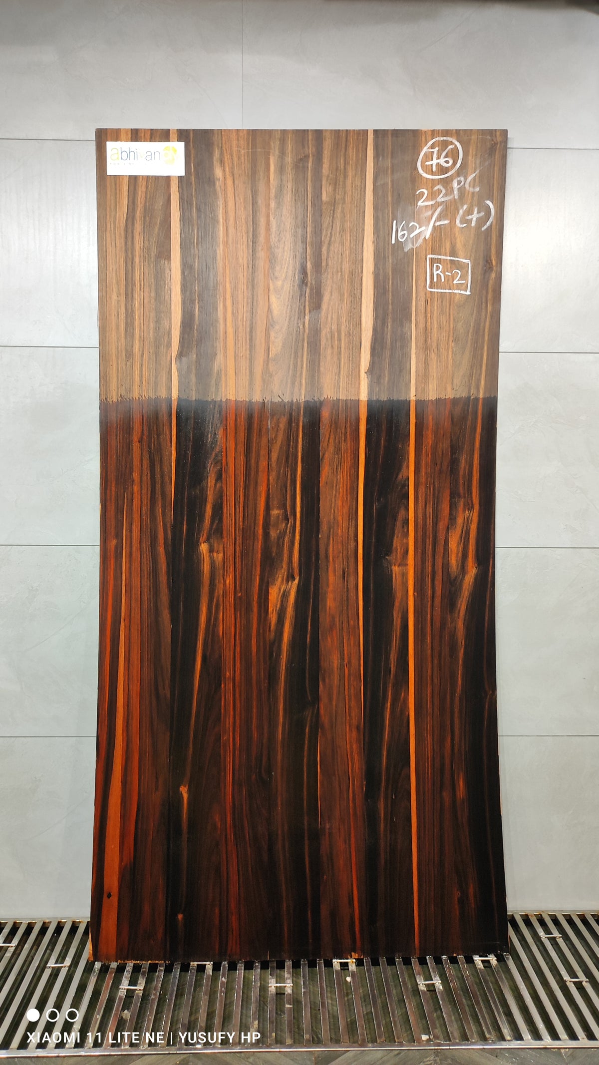 NATURAL VENEER