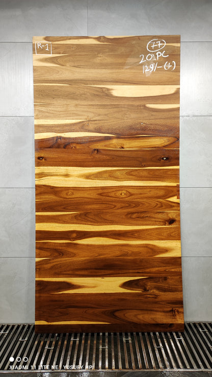 NATURAL VENEER
