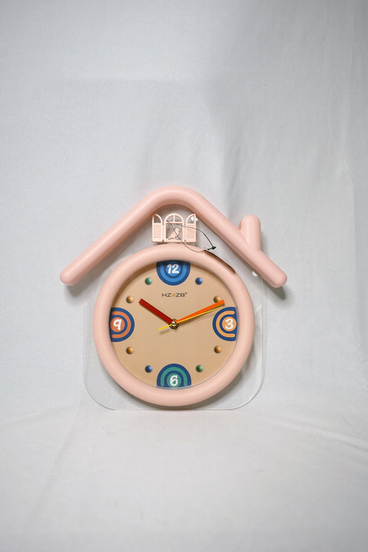 Sleek Design Table Clock